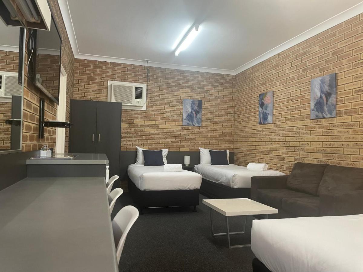 Blue Violet Motor Inn Toowoomba Exteriér fotografie